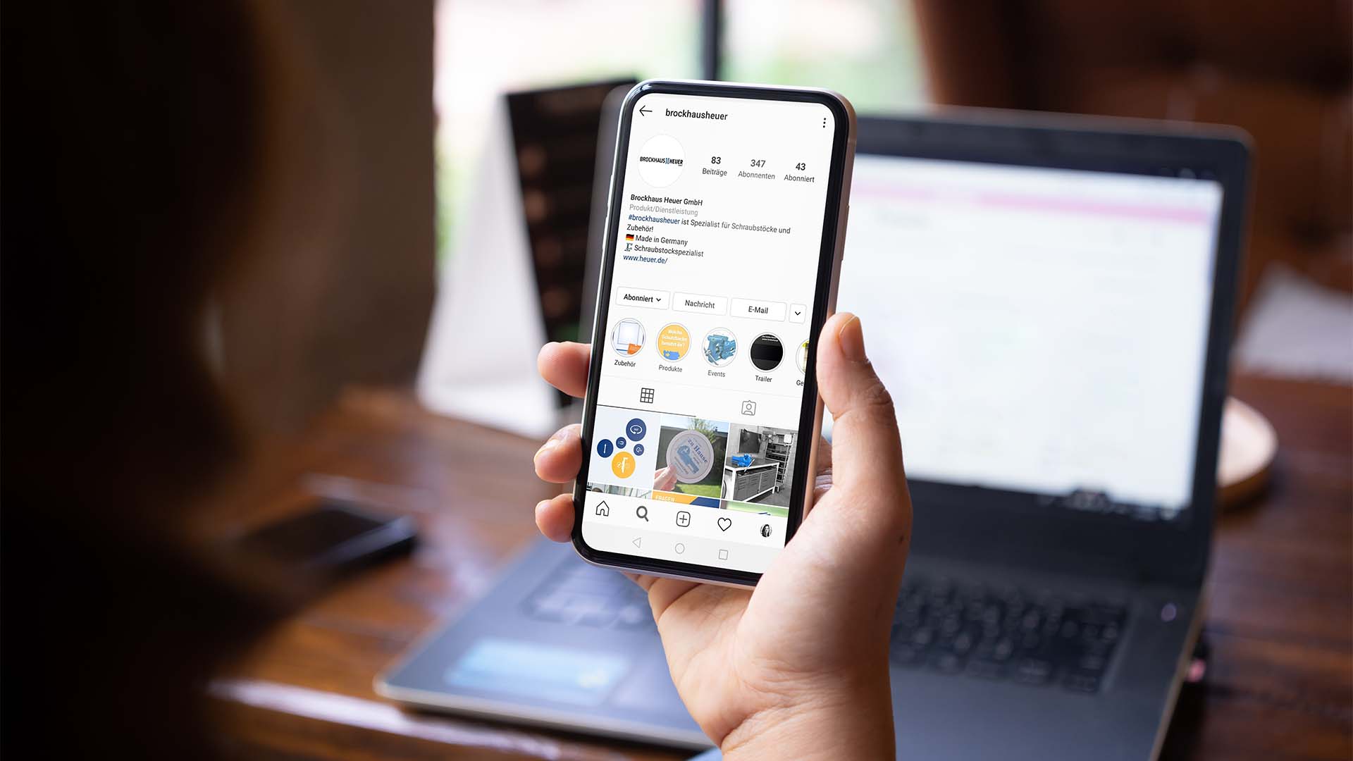 Mobile Darstellung der Social Media Kanals Instagram von Brockhaus Heuer